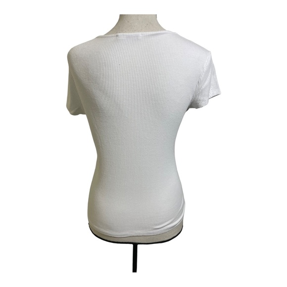 Bershka womens V-neck ribbed short sleeve top. Size Large white. - Picture 6 of 10